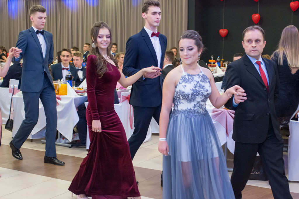Studniówki 2018: Bal maturalny I Liceum Ogólnokształcącego w Brzegu [fotorelacja]