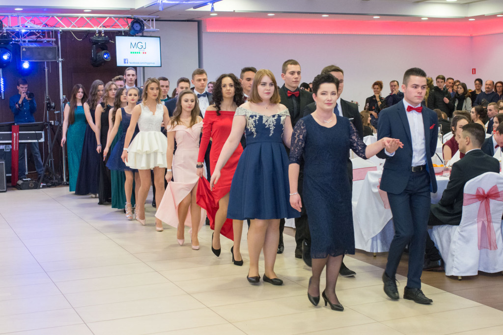 Studniówki 2018: Bal maturalny I Liceum Ogólnokształcącego w Brzegu [fotorelacja]