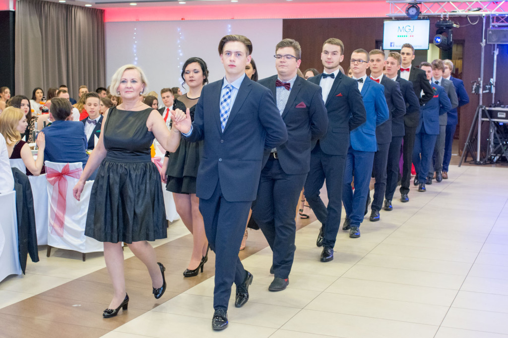 Studniówki 2018: Bal maturalny I Liceum Ogólnokształcącego w Brzegu [fotorelacja]
