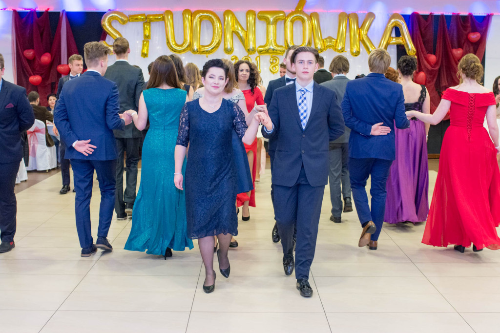 Studniówki 2018: Bal maturalny I Liceum Ogólnokształcącego w Brzegu [fotorelacja]