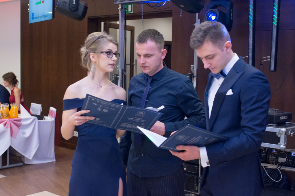 Studniówki 2018: Bal maturalny I Liceum Ogólnokształcącego w Brzegu [fotorelacja]