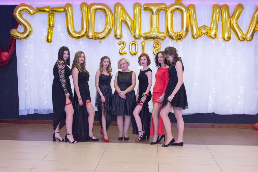 Studniówki 2018: Bal maturalny I Liceum Ogólnokształcącego w Brzegu [fotorelacja]