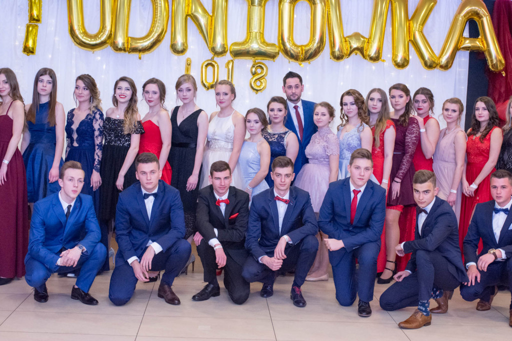 Studniówki 2018: Bal maturalny I Liceum Ogólnokształcącego w Brzegu [fotorelacja]