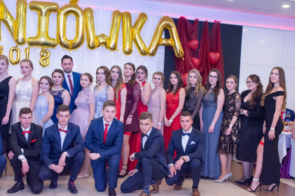 Studniówki 2018: Bal maturalny I Liceum Ogólnokształcącego w Brzegu [fotorelacja]