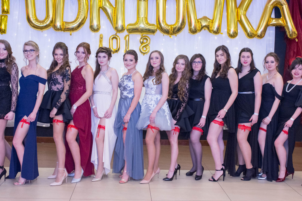 Studniówki 2018: Bal maturalny I Liceum Ogólnokształcącego w Brzegu [fotorelacja]