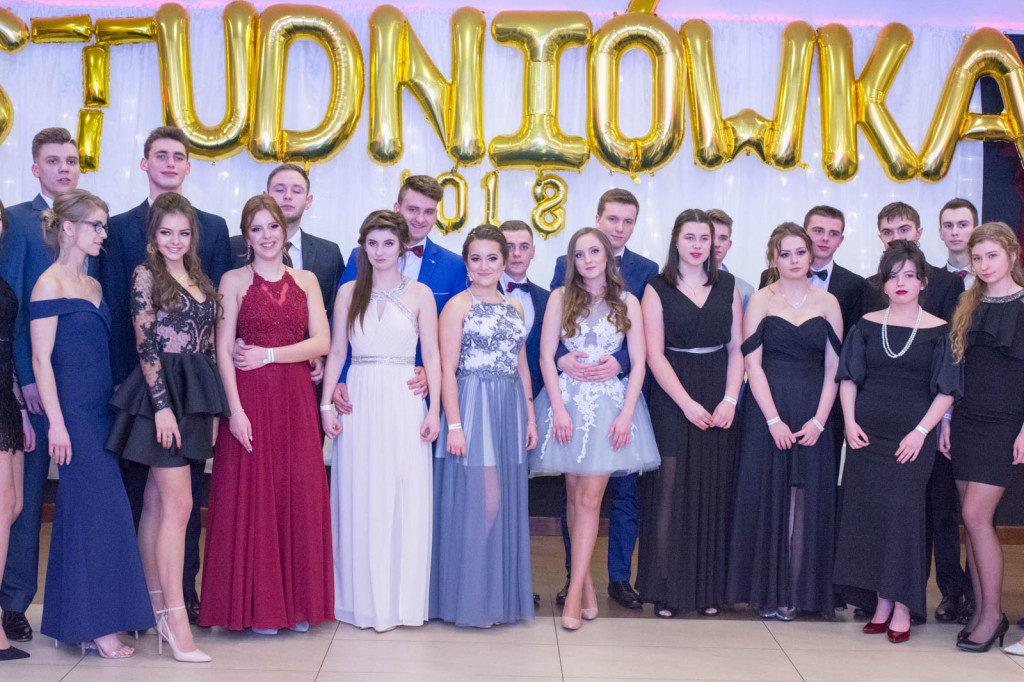 Studniówki 2018: Bal maturalny I Liceum Ogólnokształcącego w Brzegu [fotorelacja]