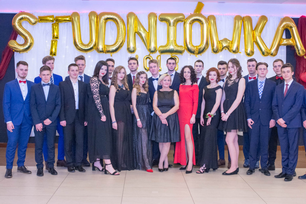 Studniówki 2018: Bal maturalny I Liceum Ogólnokształcącego w Brzegu [fotorelacja]