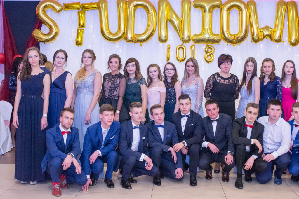 Studniówki 2018: Bal maturalny I Liceum Ogólnokształcącego w Brzegu [fotorelacja]