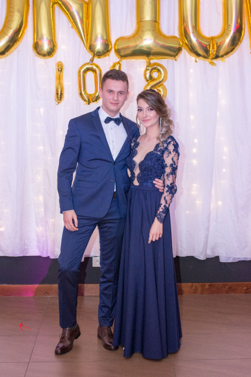 Studniówki 2018: Bal maturalny I Liceum Ogólnokształcącego w Brzegu [fotorelacja]