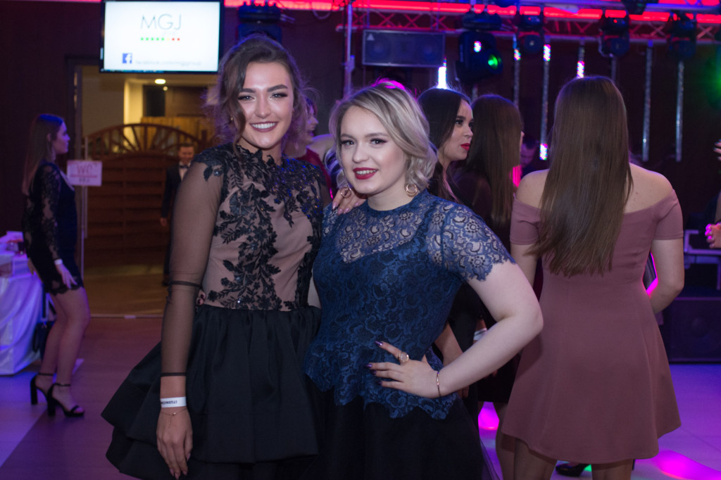 Studniówki 2018: Bal maturalny I Liceum Ogólnokształcącego w Brzegu [fotorelacja]