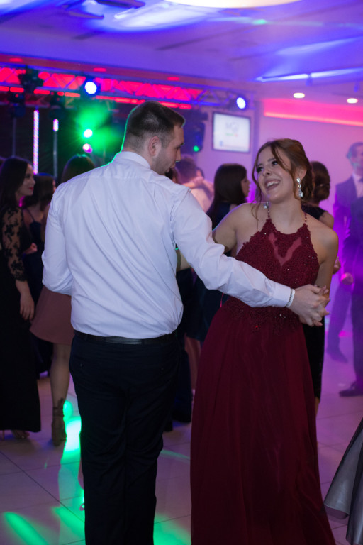 Studniówki 2018: Bal maturalny I Liceum Ogólnokształcącego w Brzegu [fotorelacja]