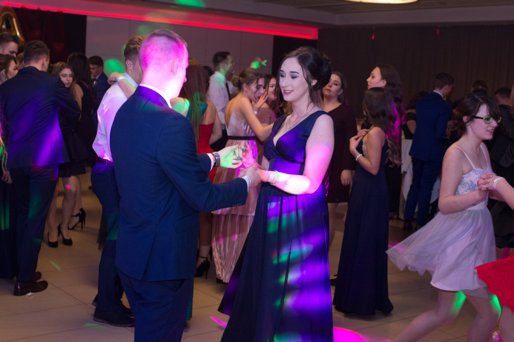 Studniówki 2018: Bal maturalny I Liceum Ogólnokształcącego w Brzegu [fotorelacja]