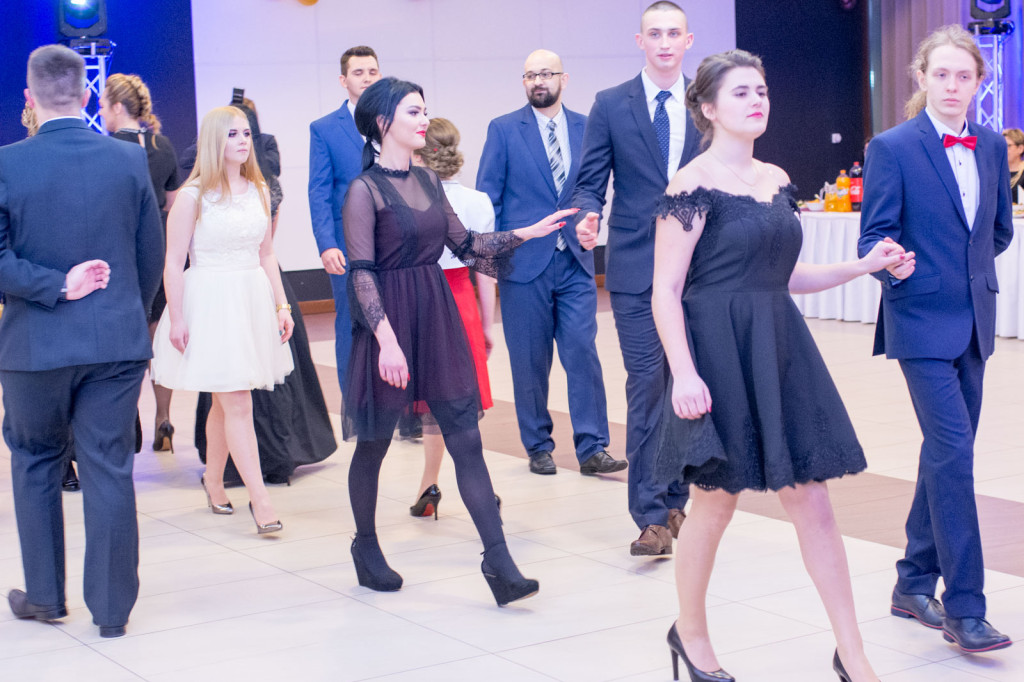 Studniówki 2018: Bal maturalny ZSB im. Księcia Jerzego II Piasta w Brzegu [fotorelacja]
