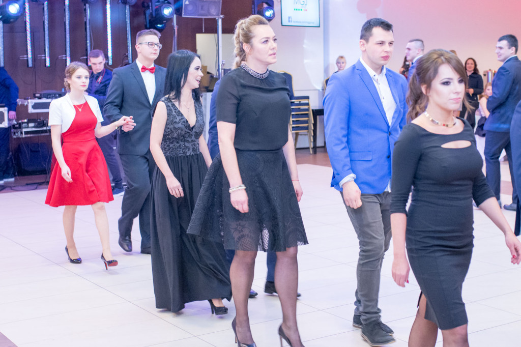 Studniówki 2018: Bal maturalny ZSB im. Księcia Jerzego II Piasta w Brzegu [fotorelacja]