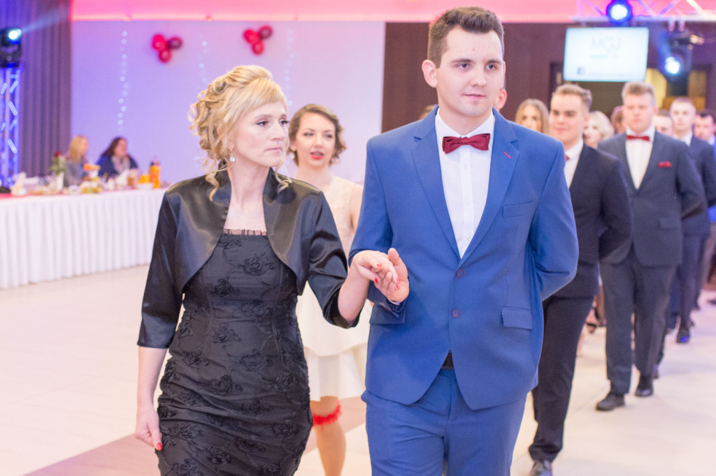 Studniówki 2018: Bal maturalny ZSB im. Księcia Jerzego II Piasta w Brzegu [fotorelacja]