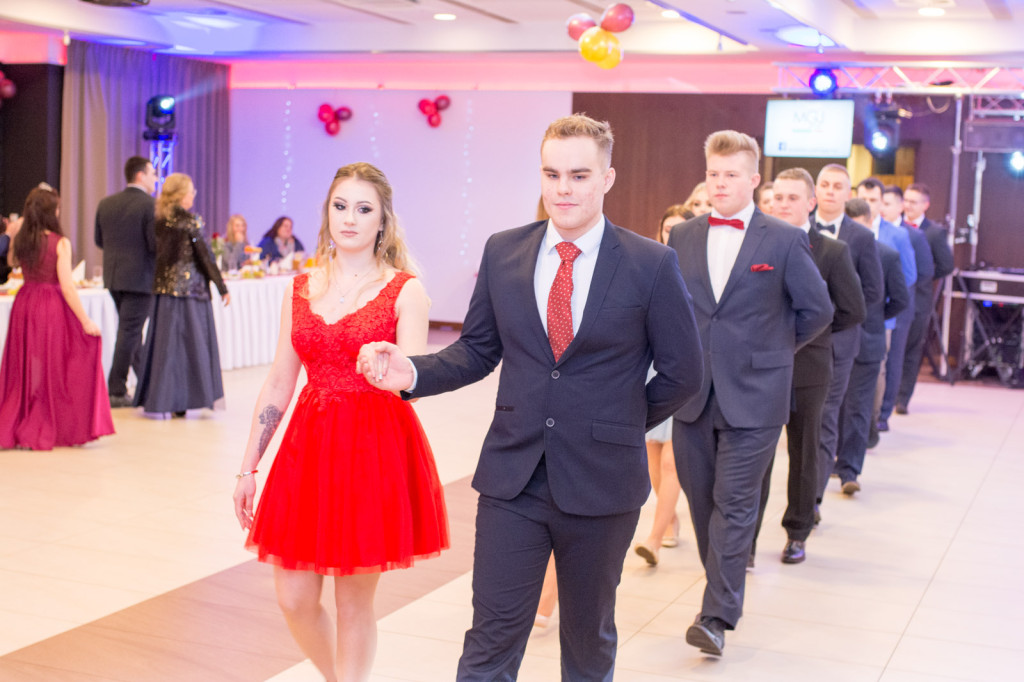 Studniówki 2018: Bal maturalny ZSB im. Księcia Jerzego II Piasta w Brzegu [fotorelacja]