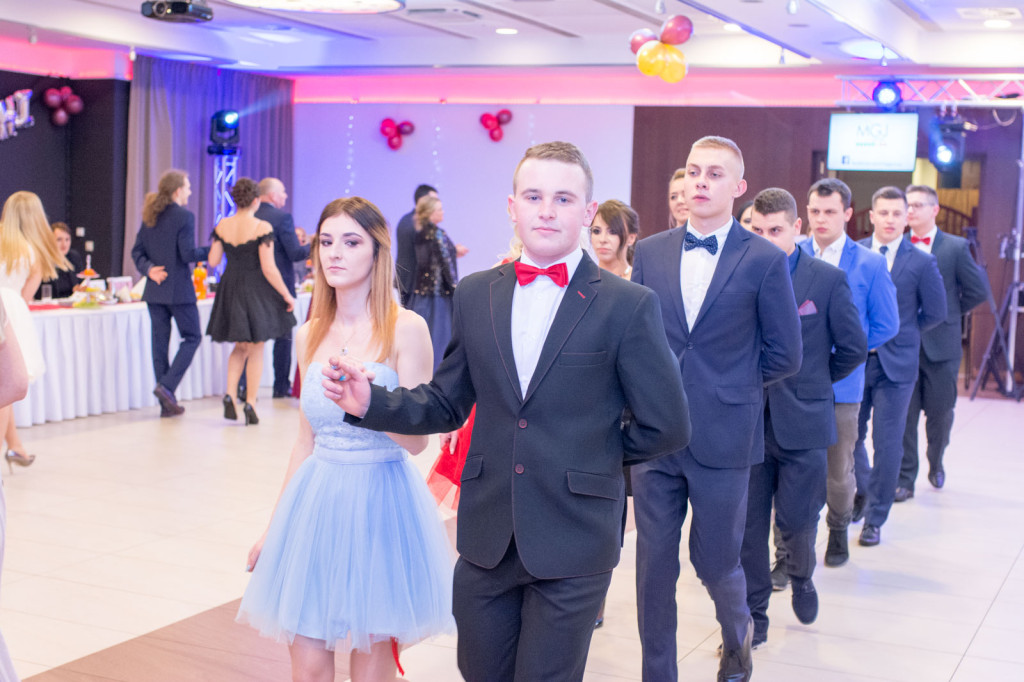 Studniówki 2018: Bal maturalny ZSB im. Księcia Jerzego II Piasta w Brzegu [fotorelacja]