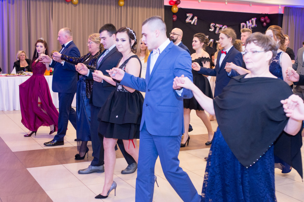 Studniówki 2018: Bal maturalny ZSB im. Księcia Jerzego II Piasta w Brzegu [fotorelacja]