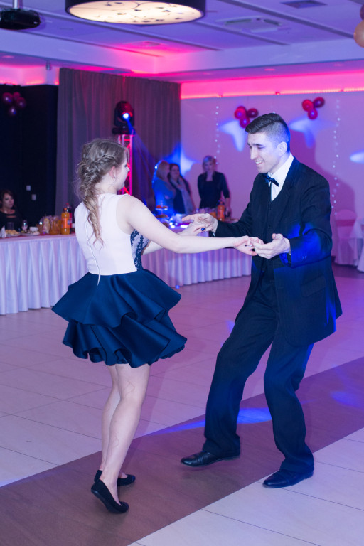 Studniówki 2018: Bal maturalny ZSB im. Księcia Jerzego II Piasta w Brzegu [fotorelacja]