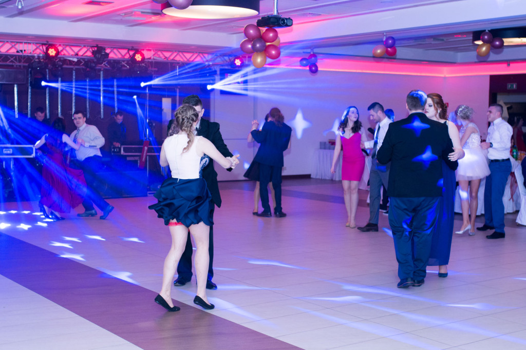 Studniówki 2018: Bal maturalny ZSB im. Księcia Jerzego II Piasta w Brzegu [fotorelacja]