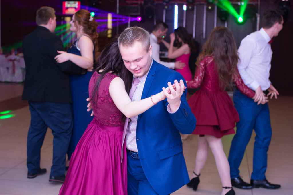 Studniówki 2018: Bal maturalny ZSB im. Księcia Jerzego II Piasta w Brzegu [fotorelacja]