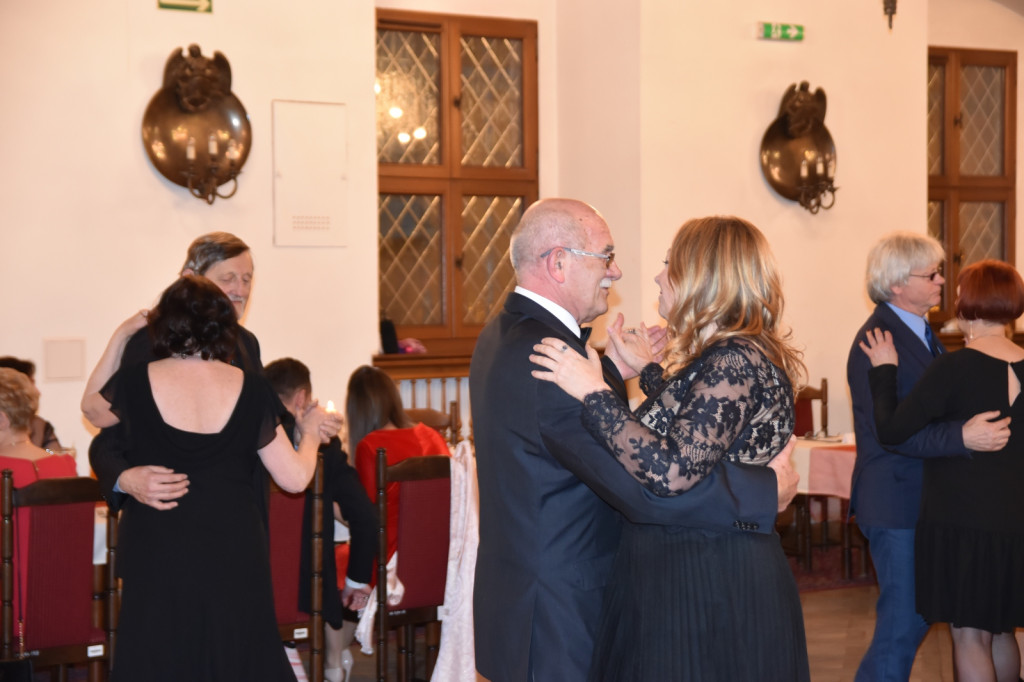 Bal Charytatywny TRZB i PCK [fotorelacja]