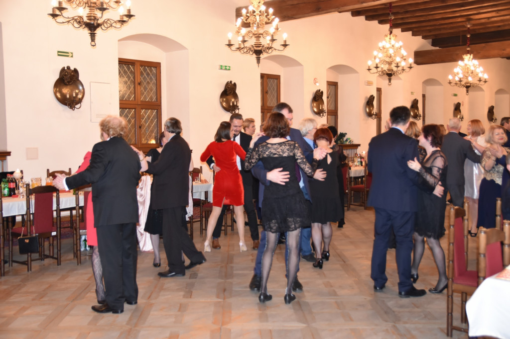 Bal Charytatywny TRZB i PCK [fotorelacja]