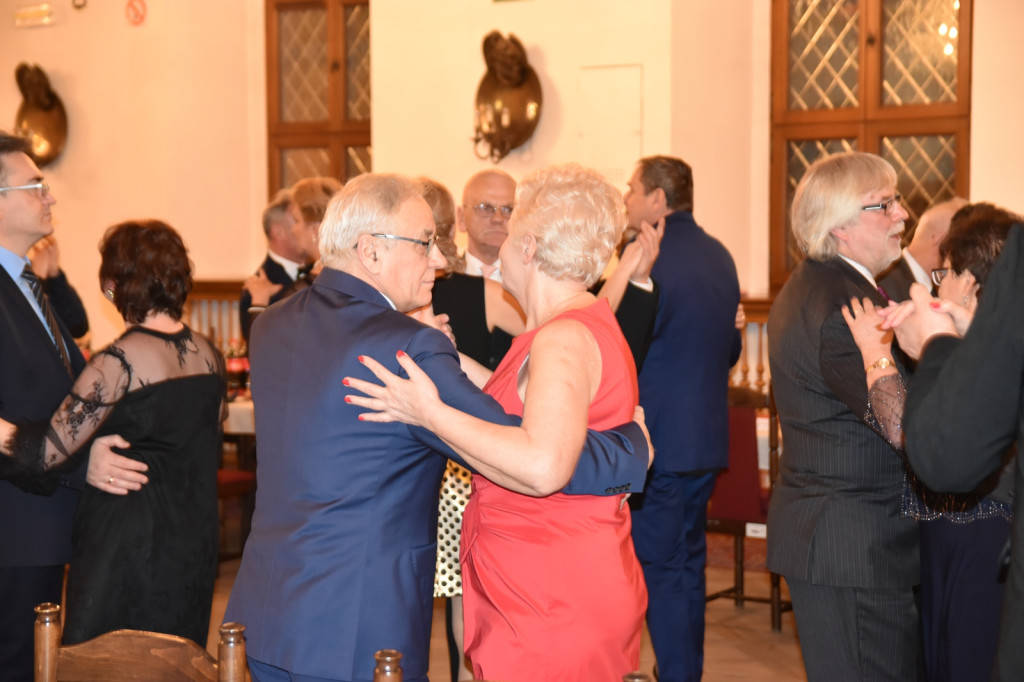 Bal Charytatywny TRZB i PCK [fotorelacja]