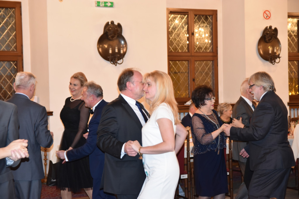 Bal Charytatywny TRZB i PCK [fotorelacja]