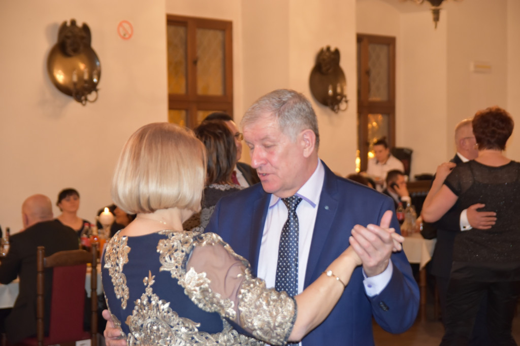 Bal Charytatywny TRZB i PCK [fotorelacja]