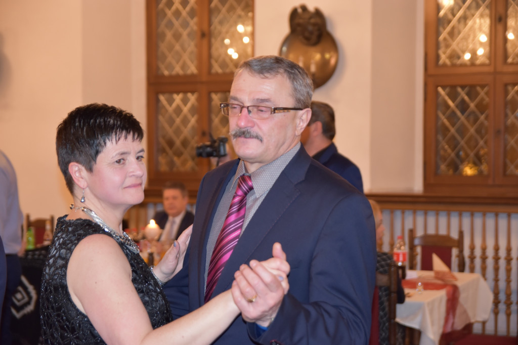 Bal Charytatywny TRZB i PCK [fotorelacja]