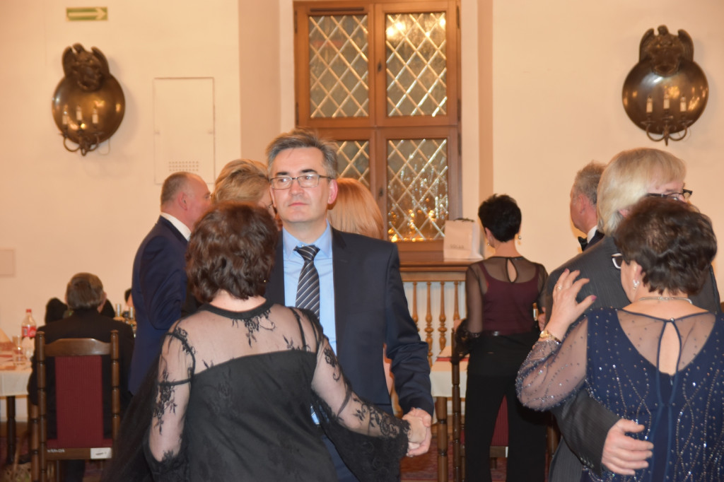 Bal Charytatywny TRZB i PCK [fotorelacja]