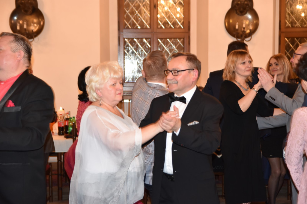 Bal Charytatywny TRZB i PCK [fotorelacja]