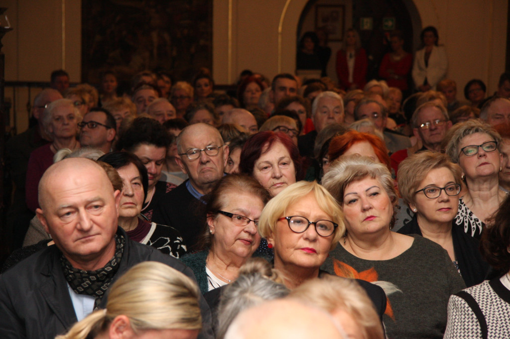 Amory w zamkowych salach. Muzycznie o miłości i Świętym Walentym