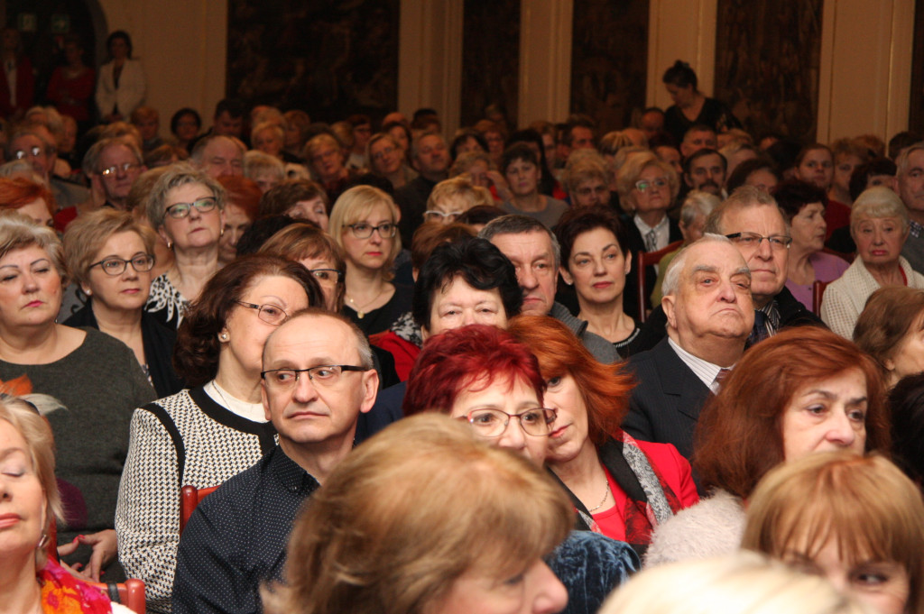 Amory w zamkowych salach. Muzycznie o miłości i Świętym Walentym