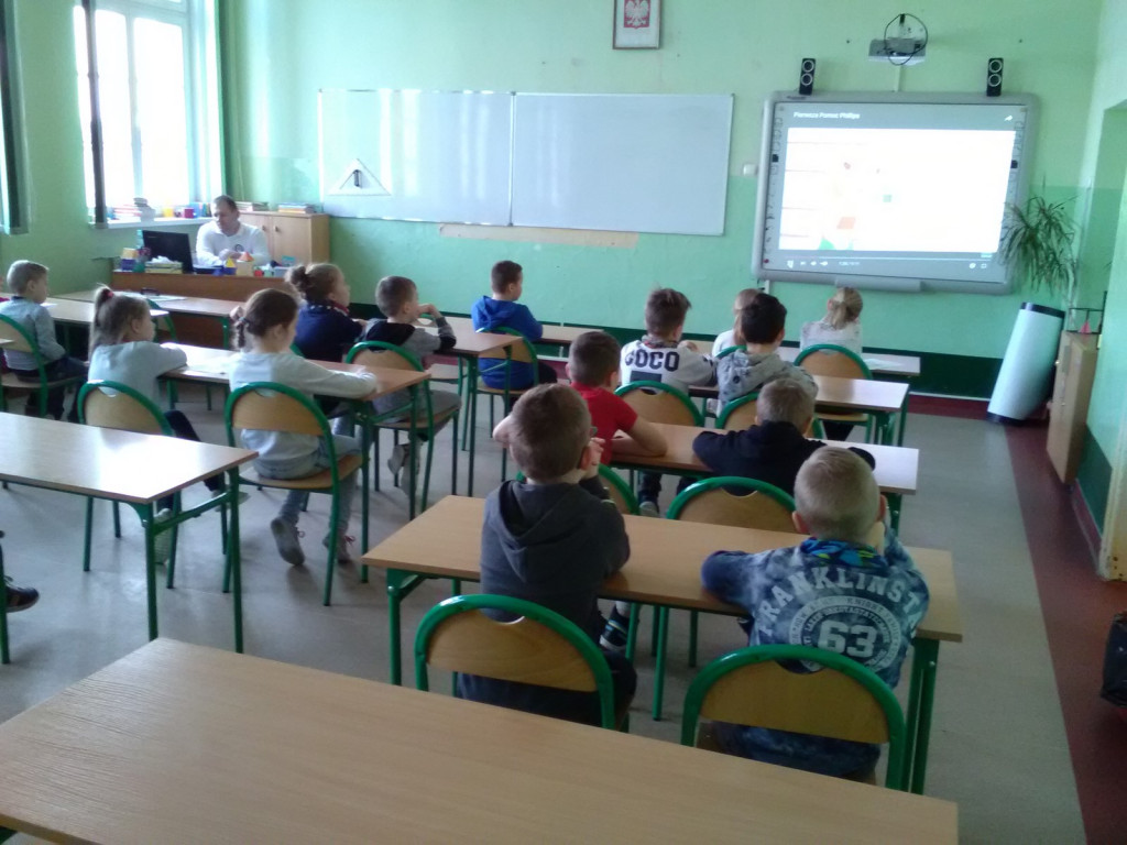 Dzień z Akademią Bezpieczeństwa w Publicznej Szkole Podstawowej nr 3 w Brzegu