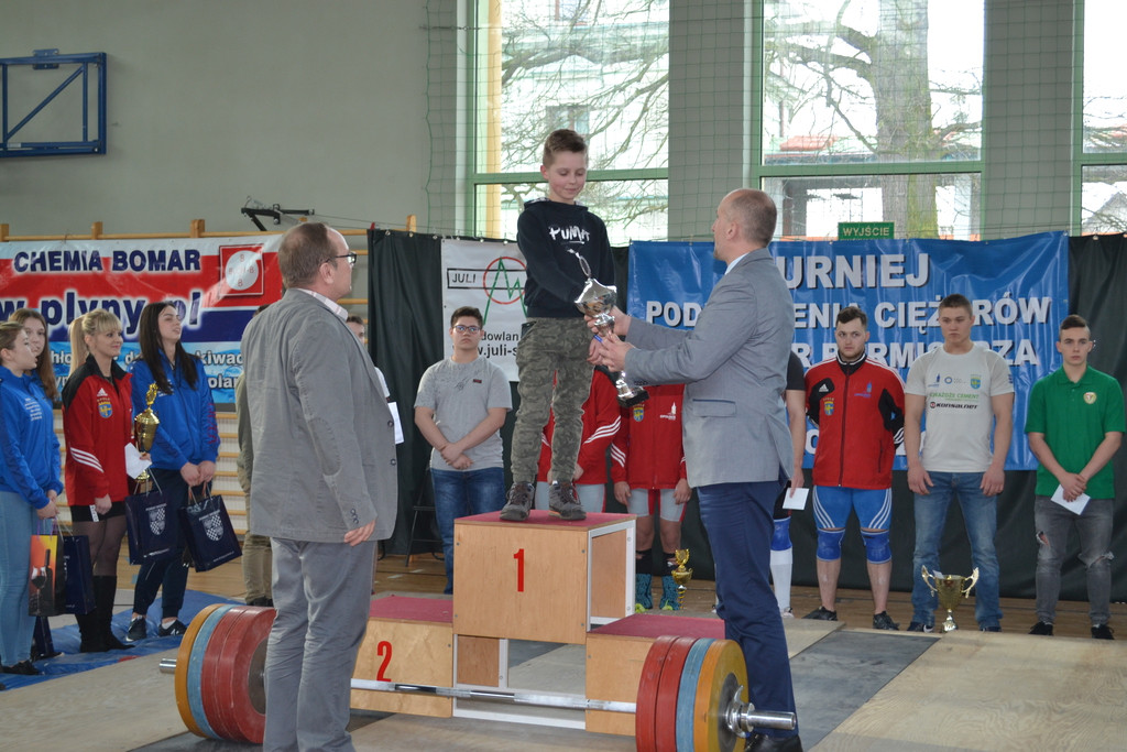 Zawodnicy z Polski i Słowacji rywalizowali w XIII Turnieju w Podnoszeniu Ciężarów w Skorogoszczy