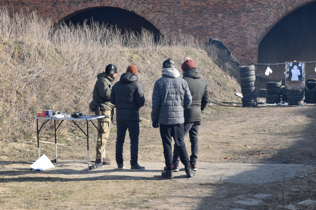 Piknik strzelecki w Pawłowie