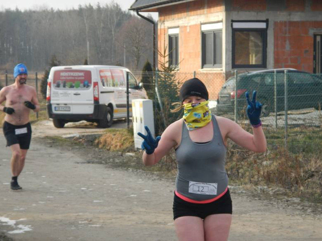 Pierwszy zimowy bieg Foczek i Morsów za nami