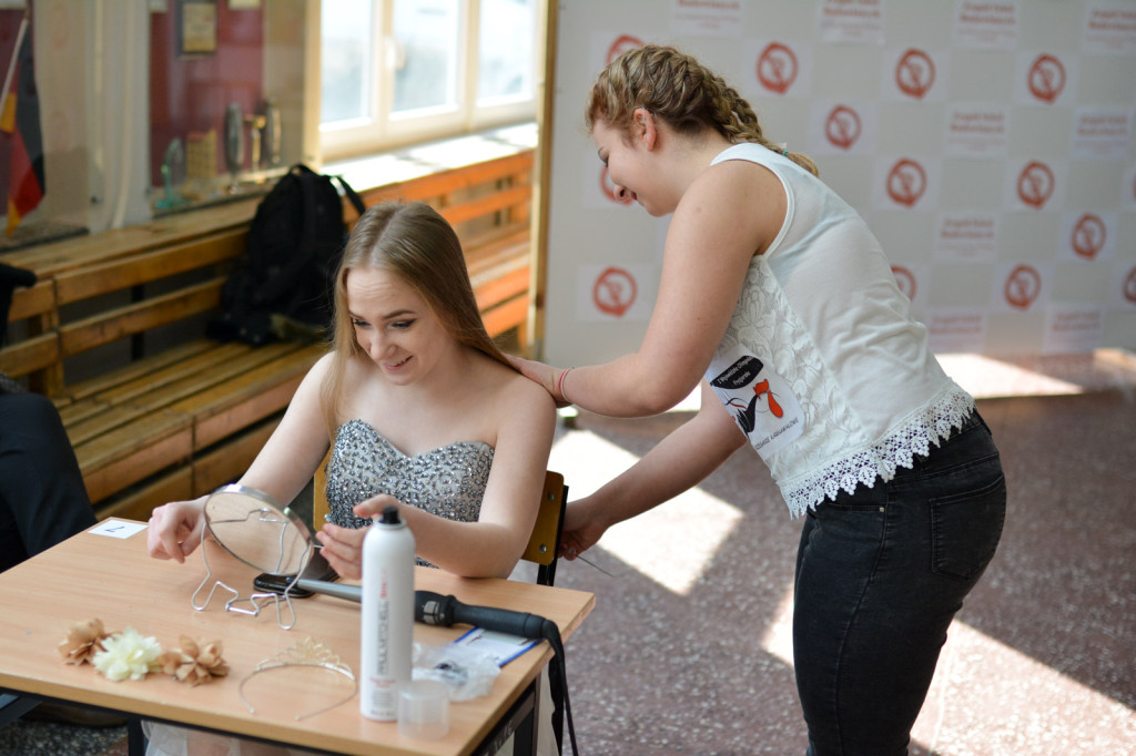 I Wojewódzka Olimpiada Fryzjerska w ZSB Brzeg [fotorelacja]