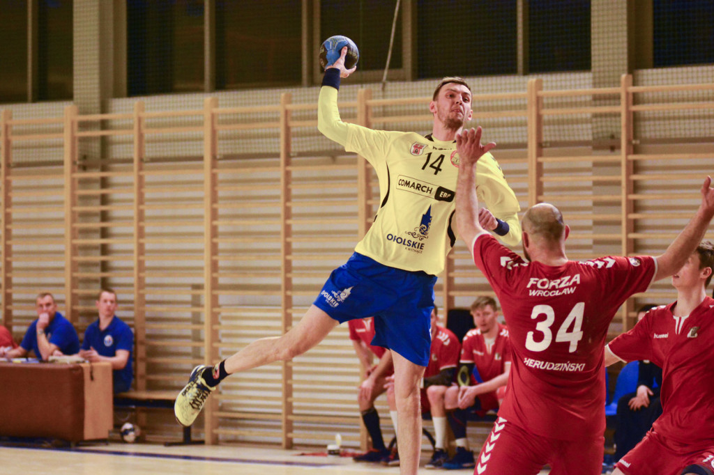 Waleczne serca grodkowian. Forza na deskach