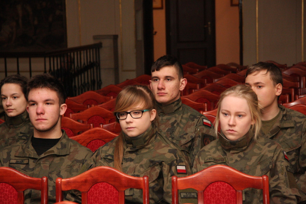 Z pieśnią, poezją i wspomnieniami. Oddaliśmy hołd Żołnierzom Niezłomnym