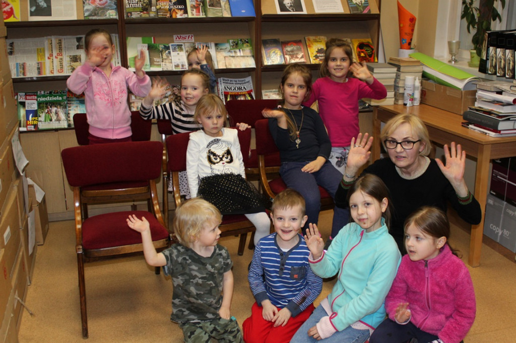 Czekoladowo-owocowe spotkanie z bajką