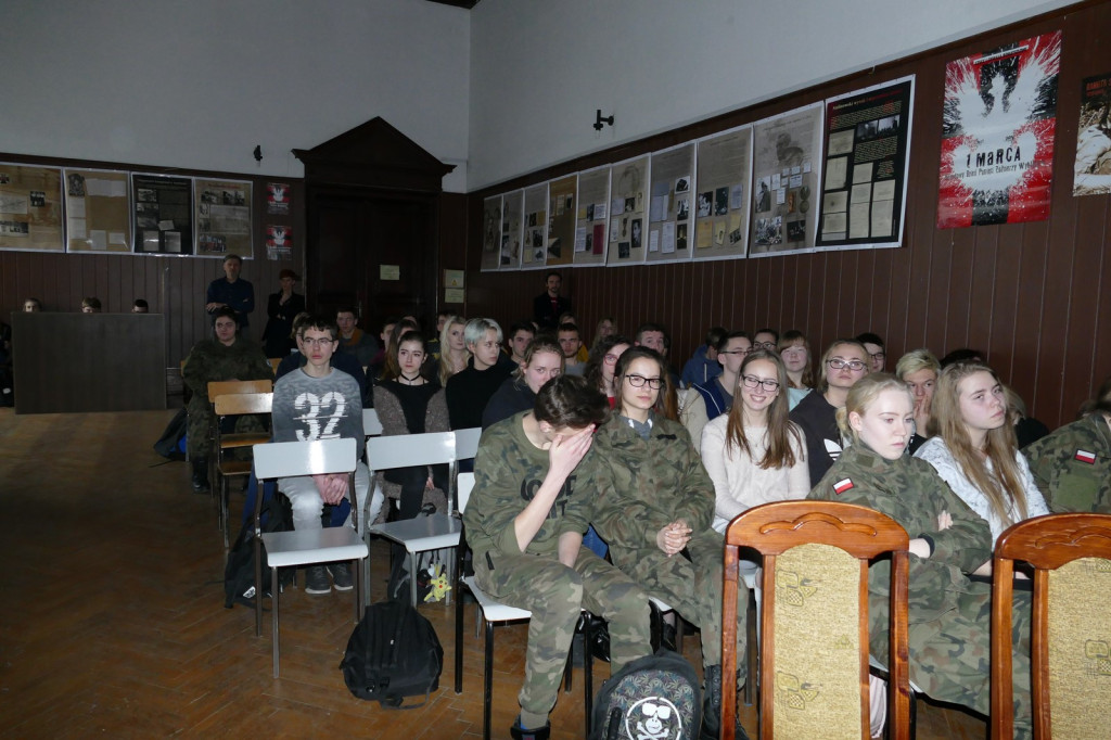 Aktywność kulturalna i patriotyczna młodego pokolenia