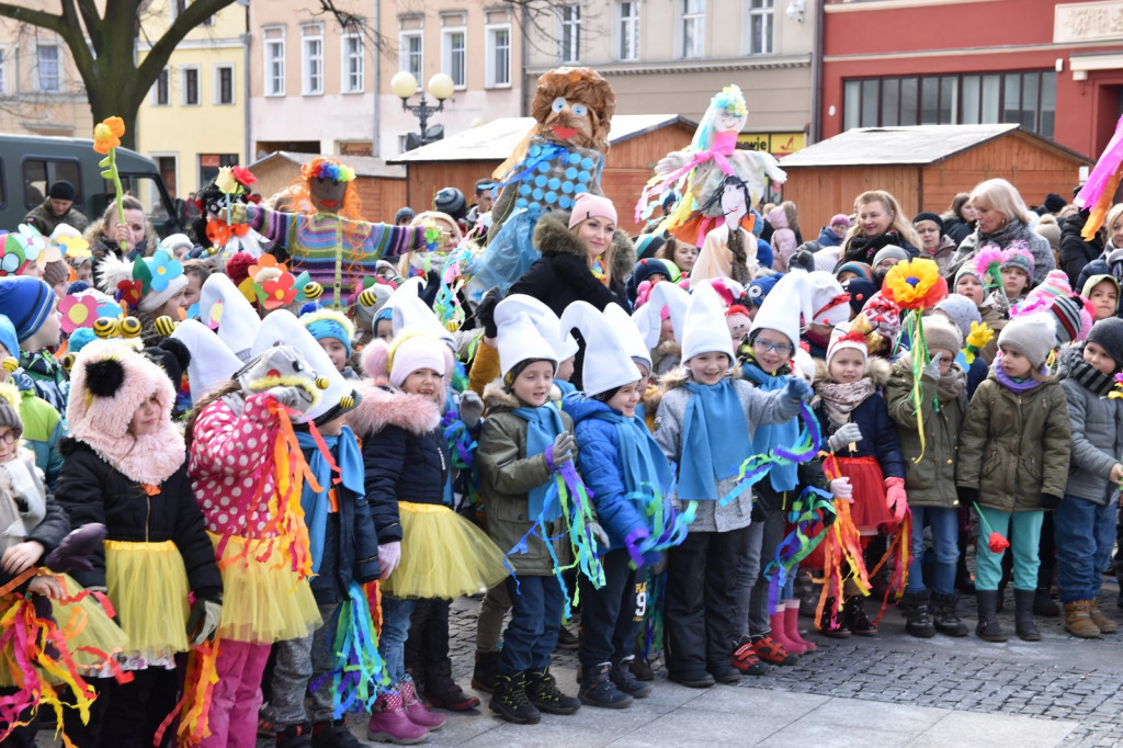 W Brzegu przegonili zimę, powitali wiosnę!