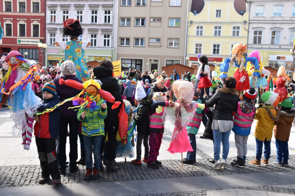 W Brzegu przegonili zimę, powitali wiosnę!