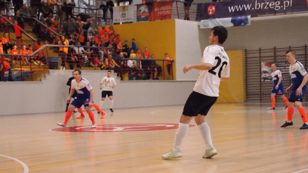 Zwycięstwo Gredaru po niezwykłym widowisku [fotorelacja]