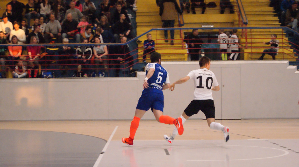 Zwycięstwo Gredaru po niezwykłym widowisku [fotorelacja]