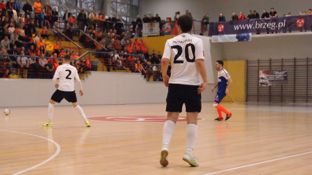 Zwycięstwo Gredaru po niezwykłym widowisku [fotorelacja]