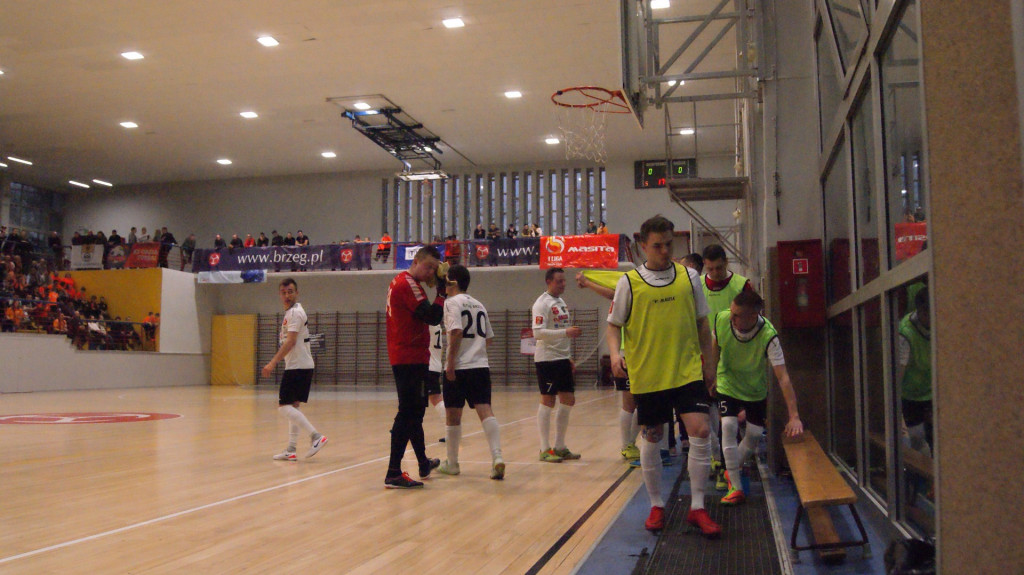 Zwycięstwo Gredaru po niezwykłym widowisku [fotorelacja]